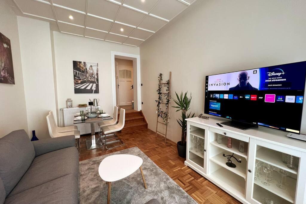 Soul-Apartment Terrasse Privat-Parkplatz Boxspringbett 55Zoll Tv Wlan Лейпциг Екстер'єр фото